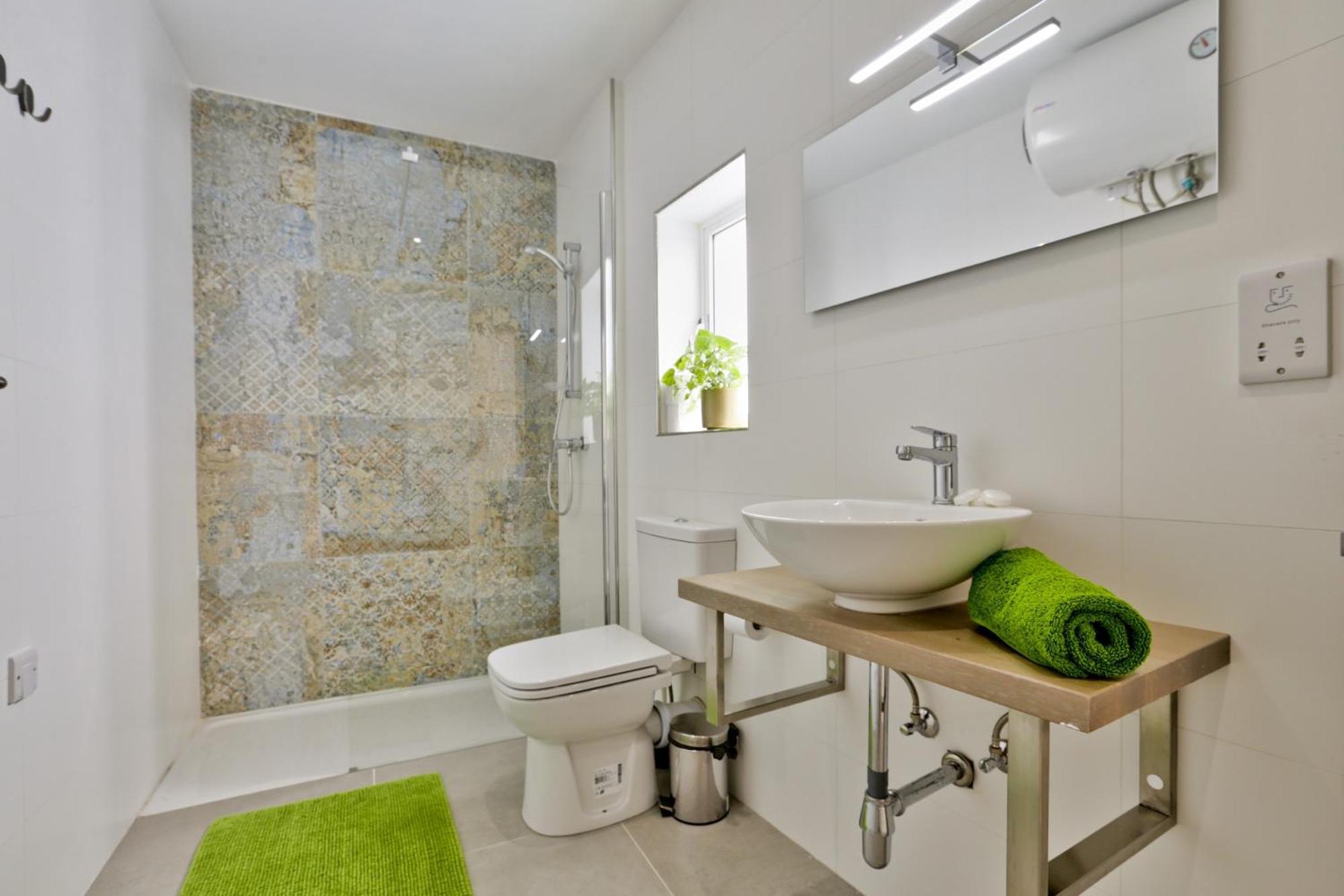 Exquisite 3-Bedroom Duplex Penthouse With Jacuzzi In Valletta Centre Exterior photo